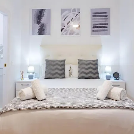 Jimios Center By Valcambre * Sevilha